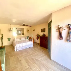 Bed & Breakfast Les Terrasses De Lo, Bormes-les-Mimosas